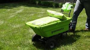 Аккумуляторная садовая тележка GREENWORKS G40GCK4 (7400007UB) с АКБ 4 Ah и ЗУ